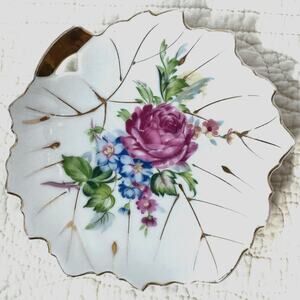 Vintage Japan Porcelain Leaf Dish – Pink Rose Floral, Gold Trim, Grandma Core